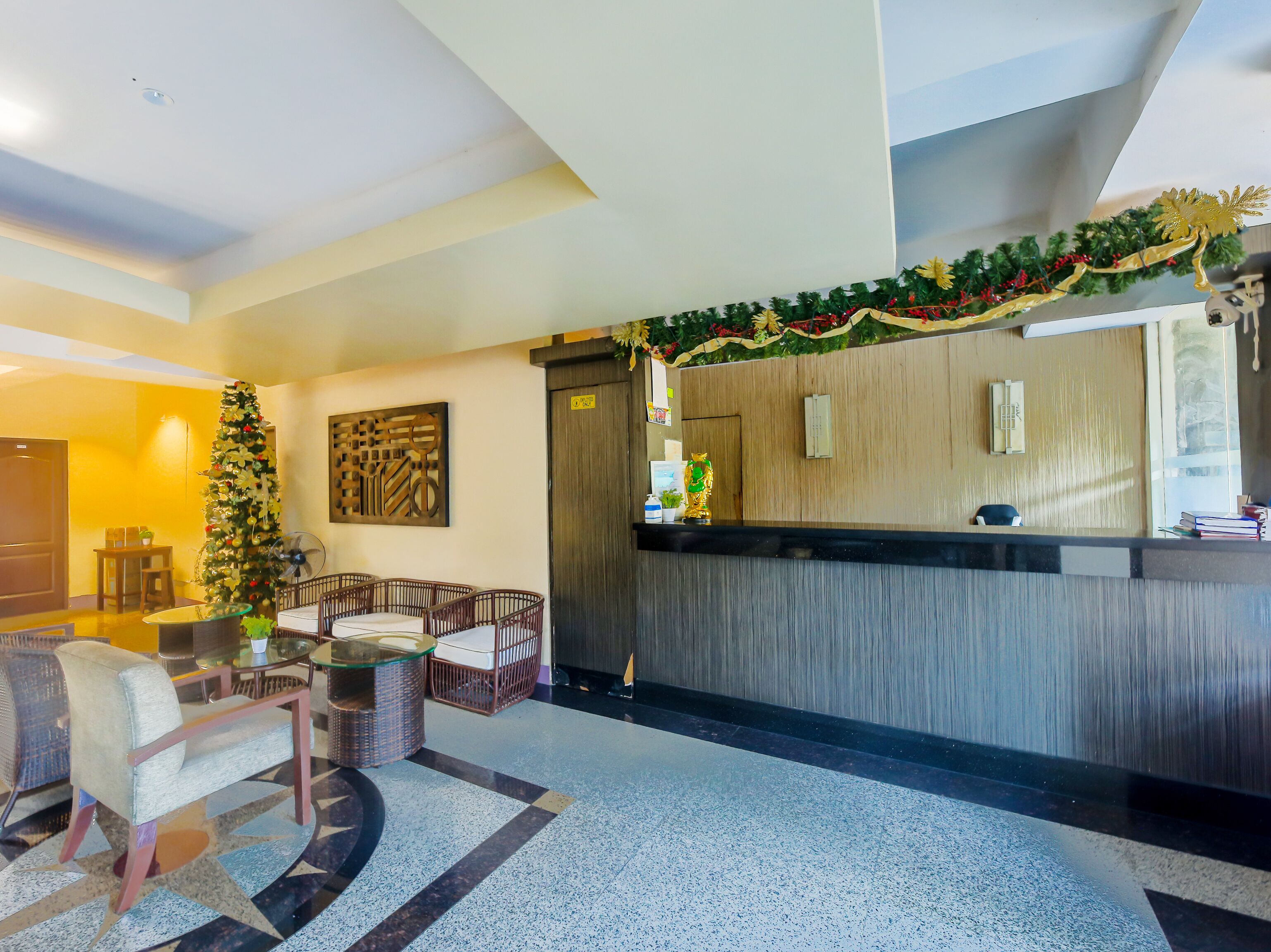 Cote D Azur by Oyo Rooms