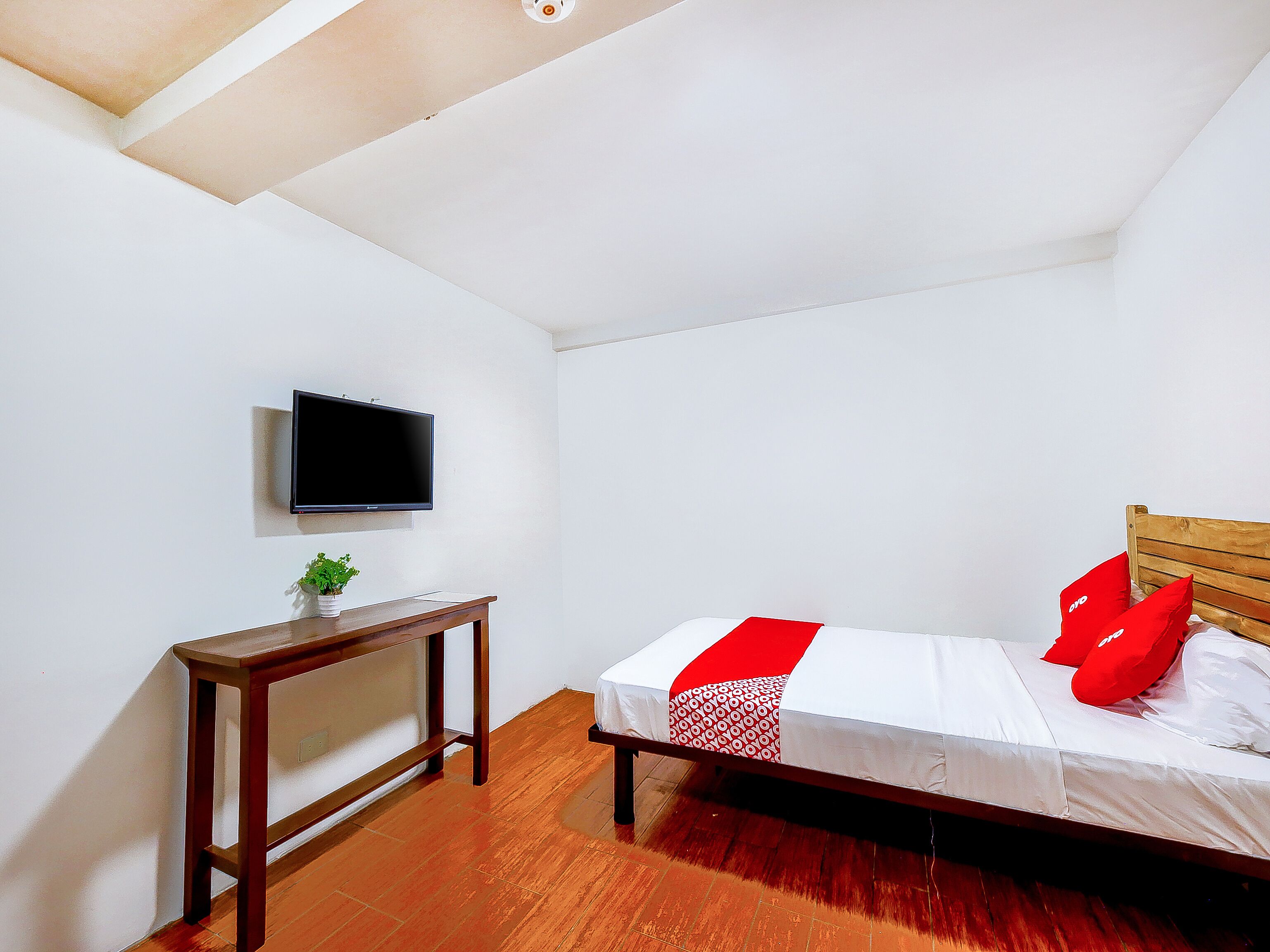 Cote D Azur by Oyo Rooms