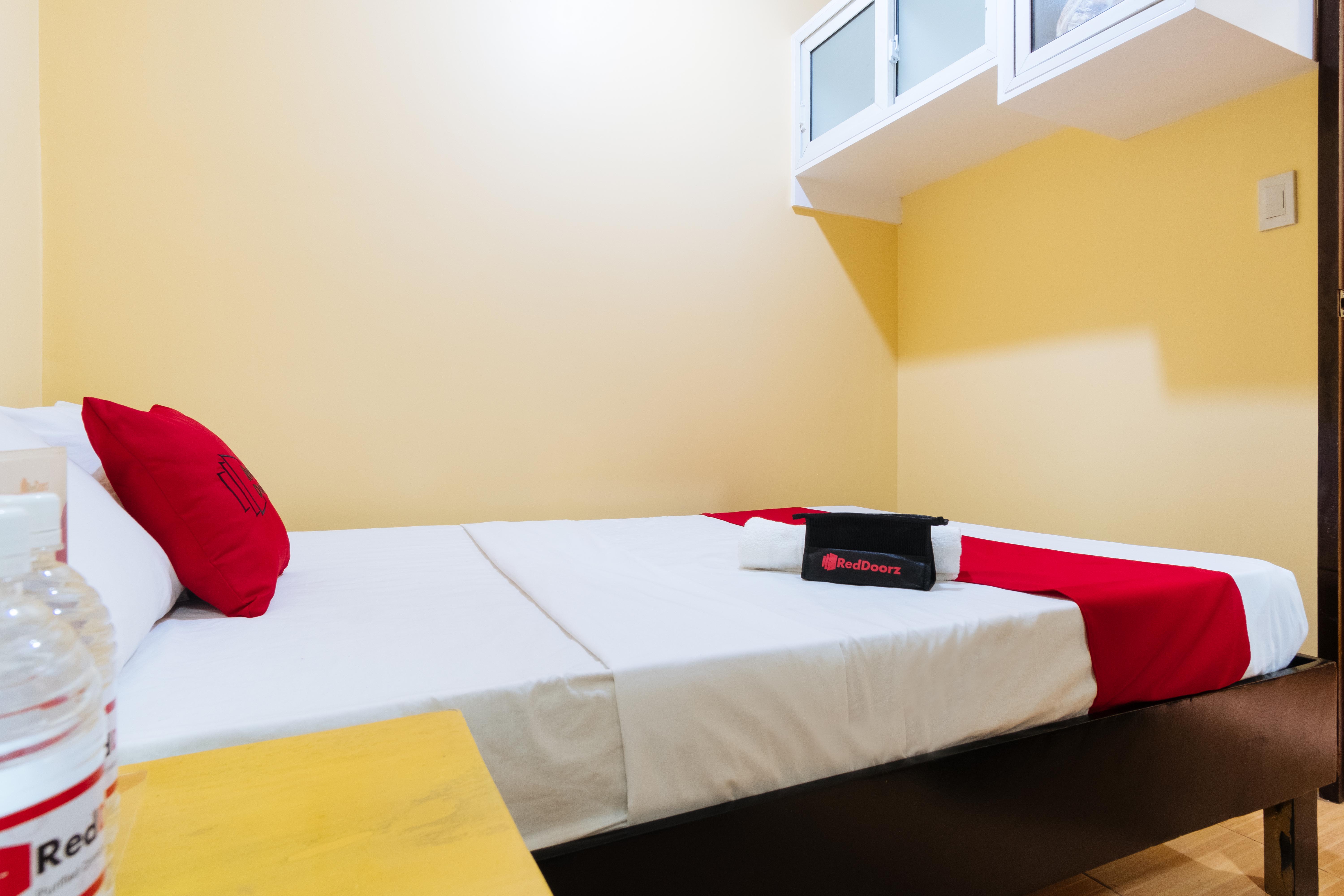 RedDoorz Plus Near Strawberry Farm Baguio