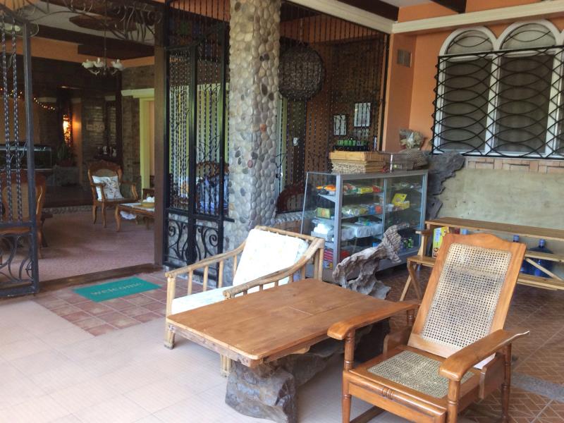Balai Tinay Guesthouse