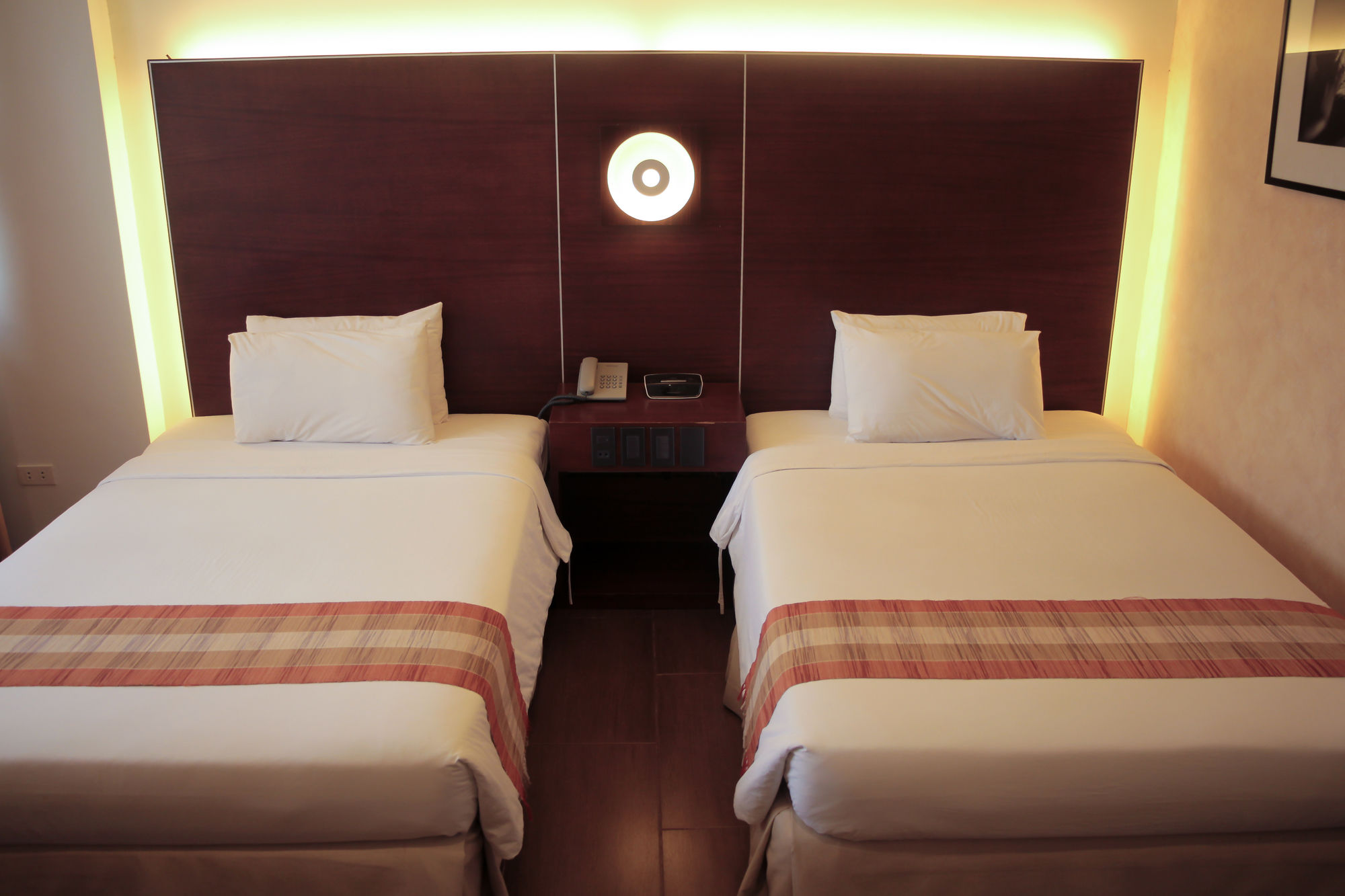 Casablanca Suites