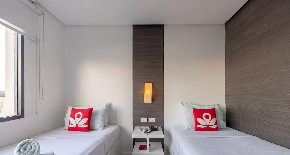 Embarcadero Hotel by ZEN Rooms