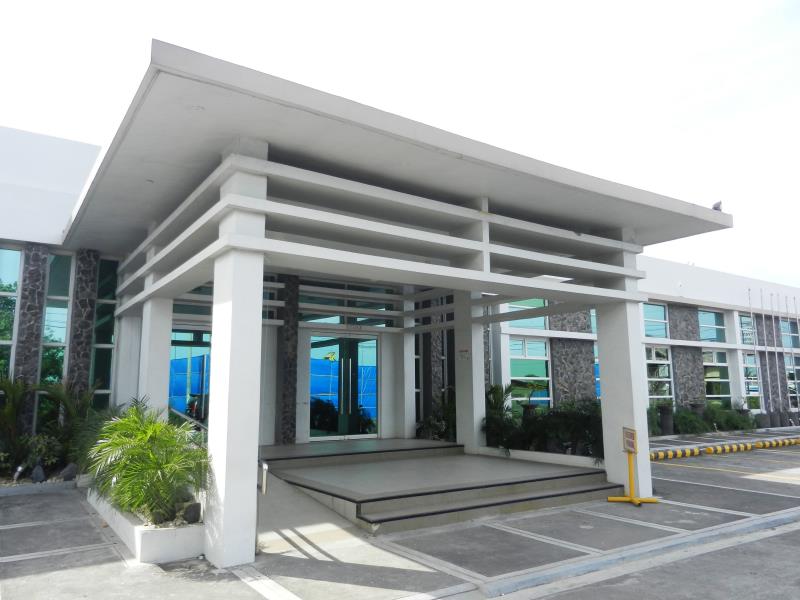 La Piazza Hotel & Convention Center
