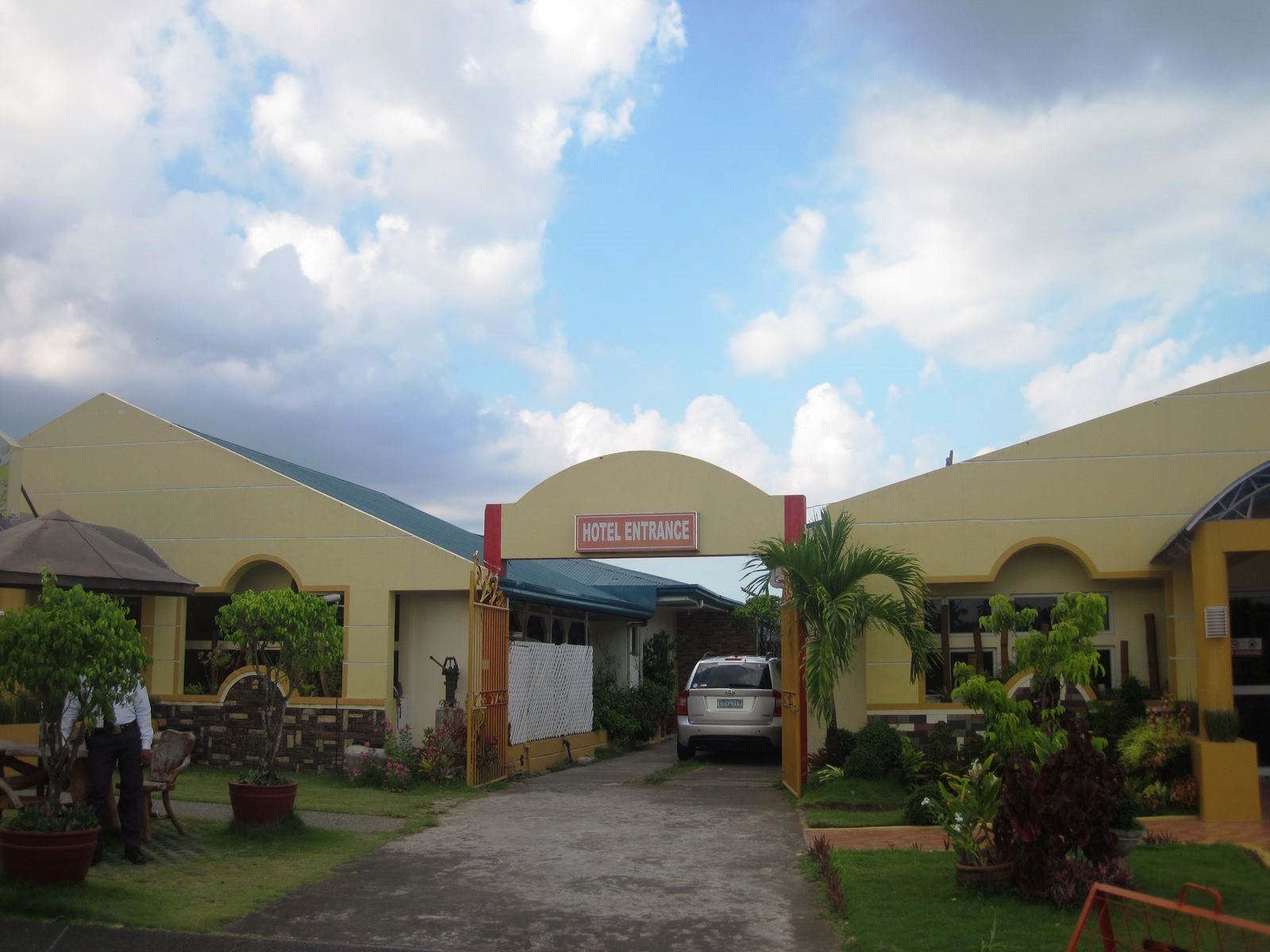 Legazpi Airport Hotel