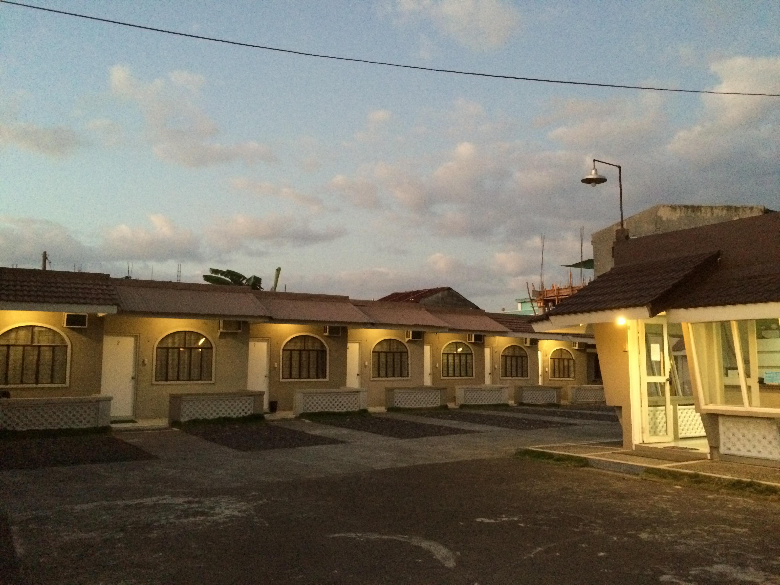 Night & Day Inn
