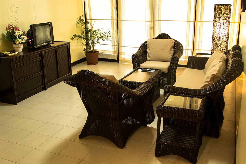 Matabungkay Beach Hotel