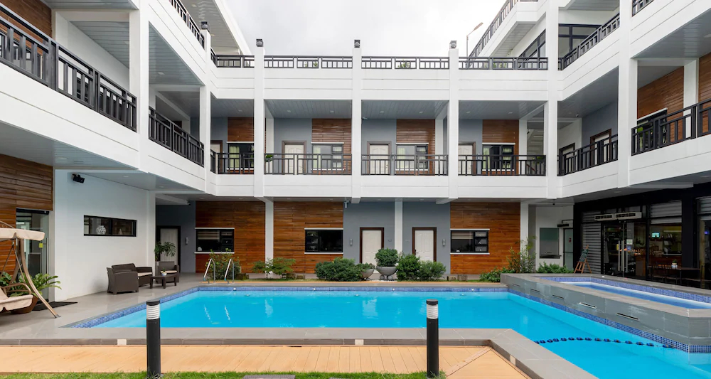 Elkanville Hotel by ZEN Rooms