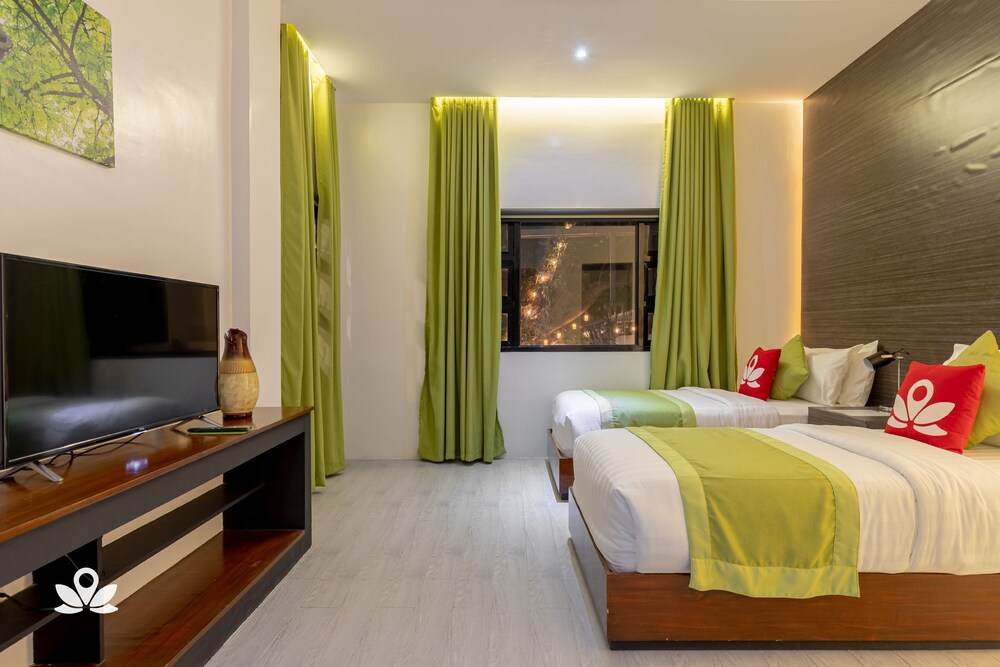 Elkanville Hotel by ZEN Rooms