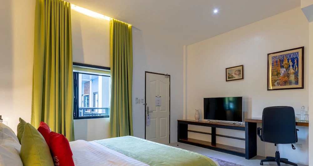 Elkanville Hotel by ZEN Rooms