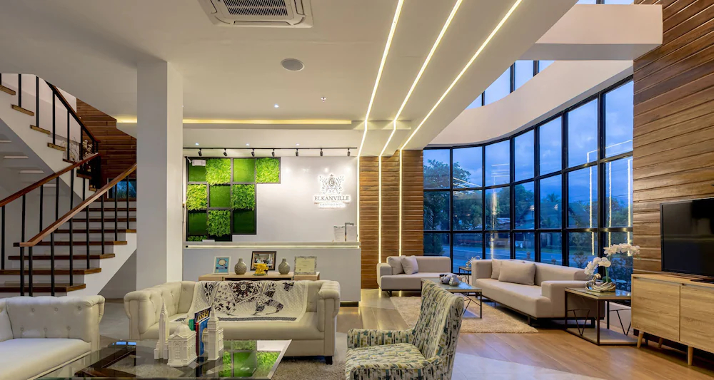 Elkanville Hotel by ZEN Rooms