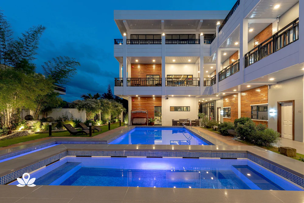 Elkanville Hotel by ZEN Rooms
