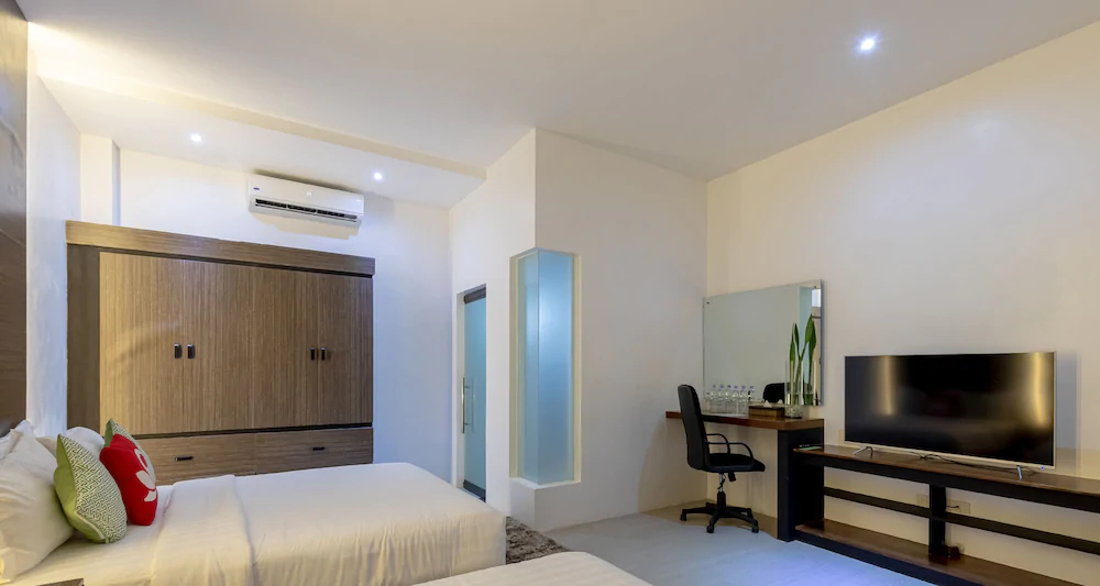Elkanville Hotel by ZEN Rooms