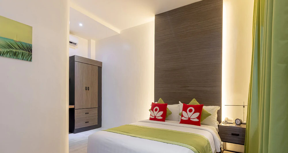 Elkanville Hotel by ZEN Rooms