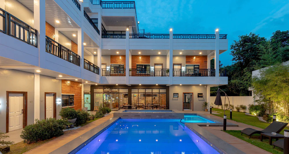 Elkanville Hotel by ZEN Rooms
