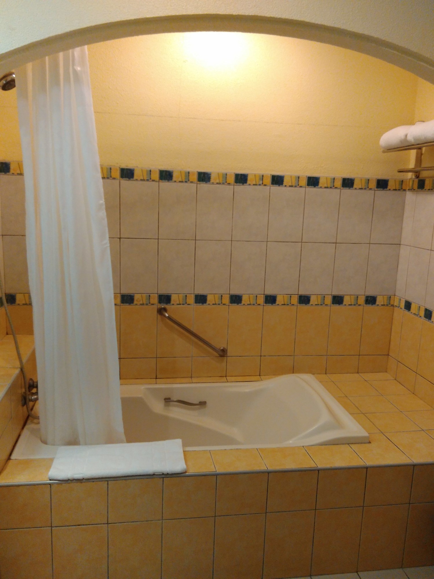 The Suites at Mount Malarayat