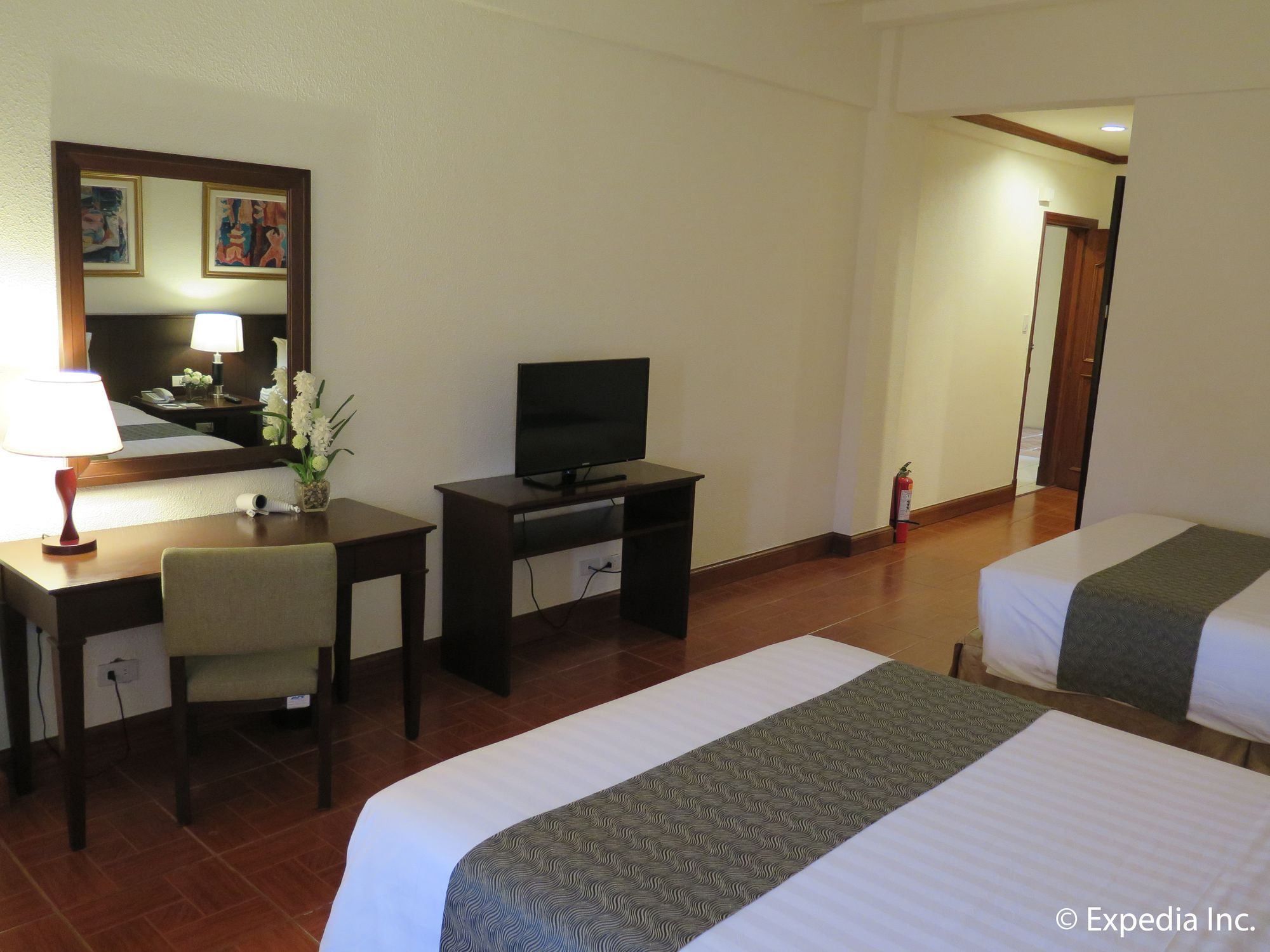 The Suites at Mount Malarayat