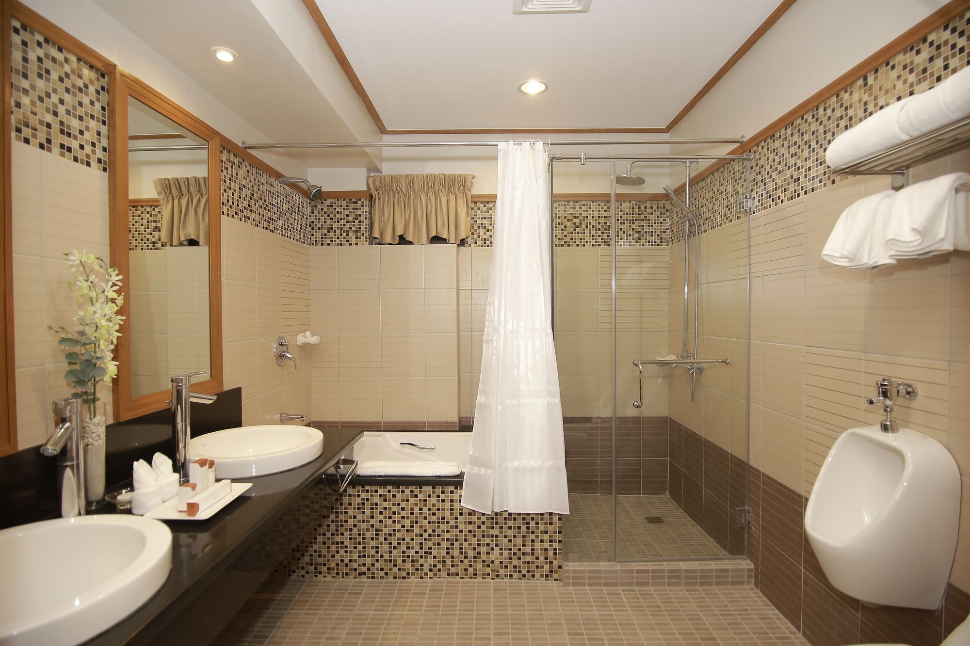 The Suites at Mount Malarayat