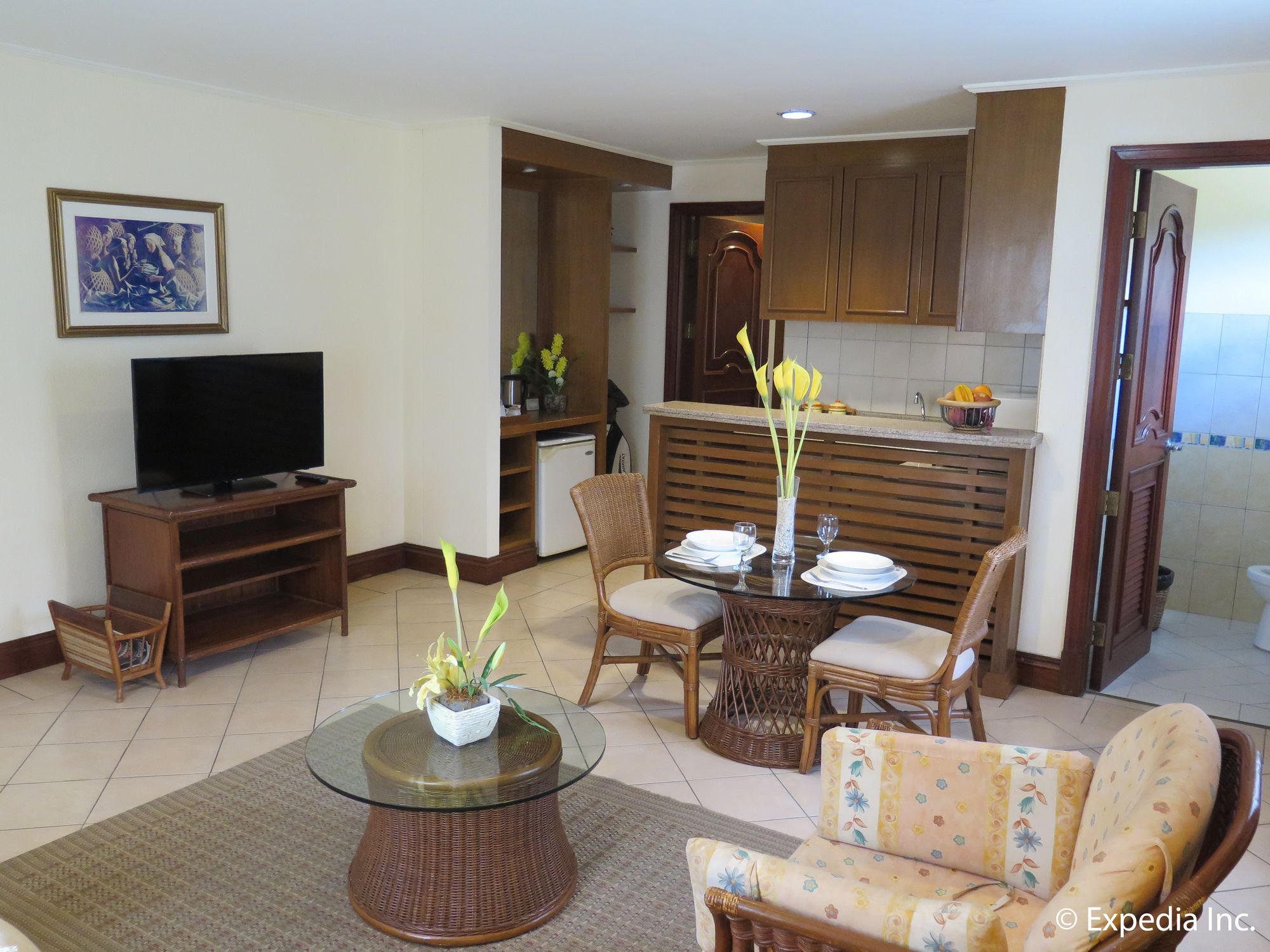 The Suites at Mount Malarayat