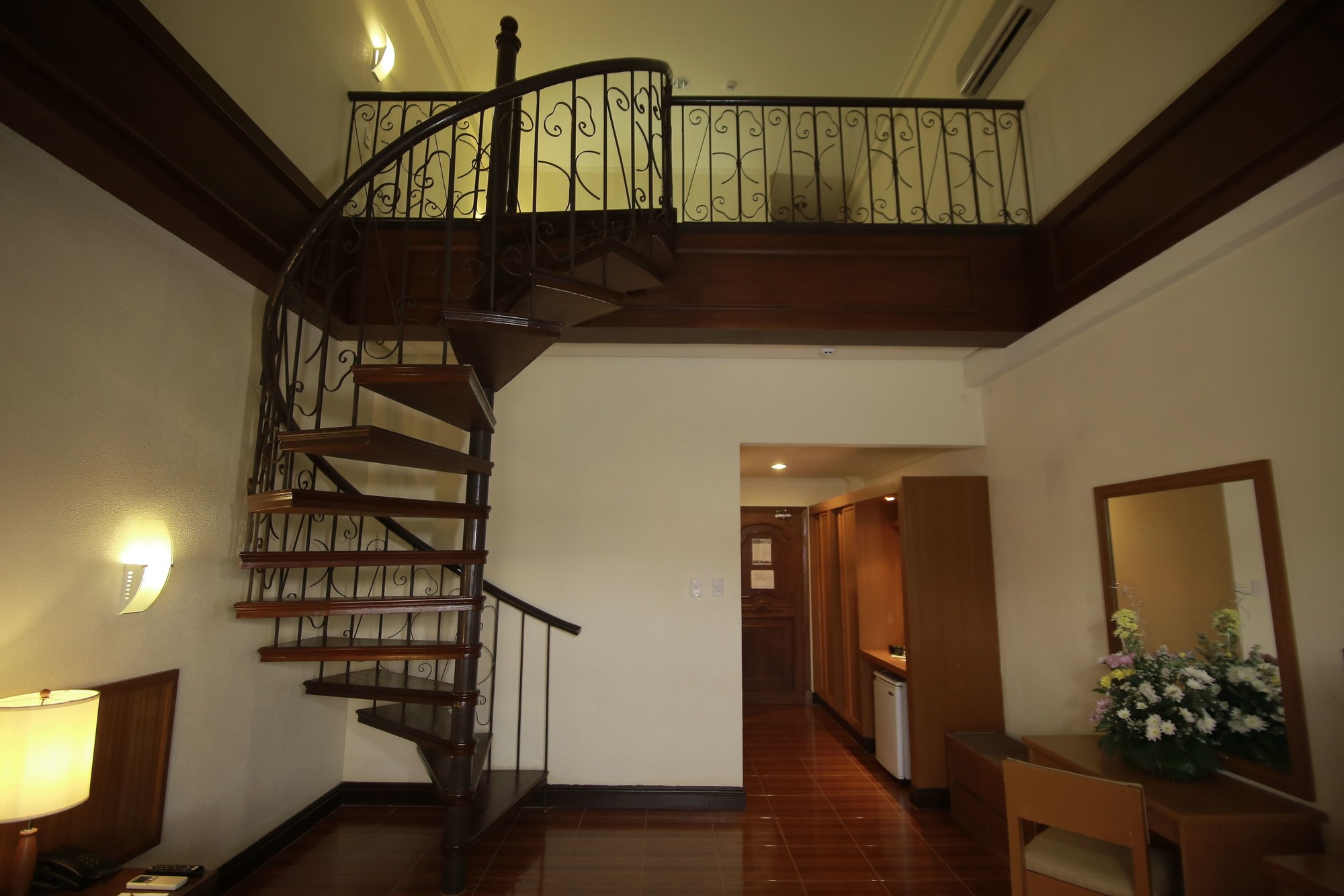 The Suites at Mount Malarayat