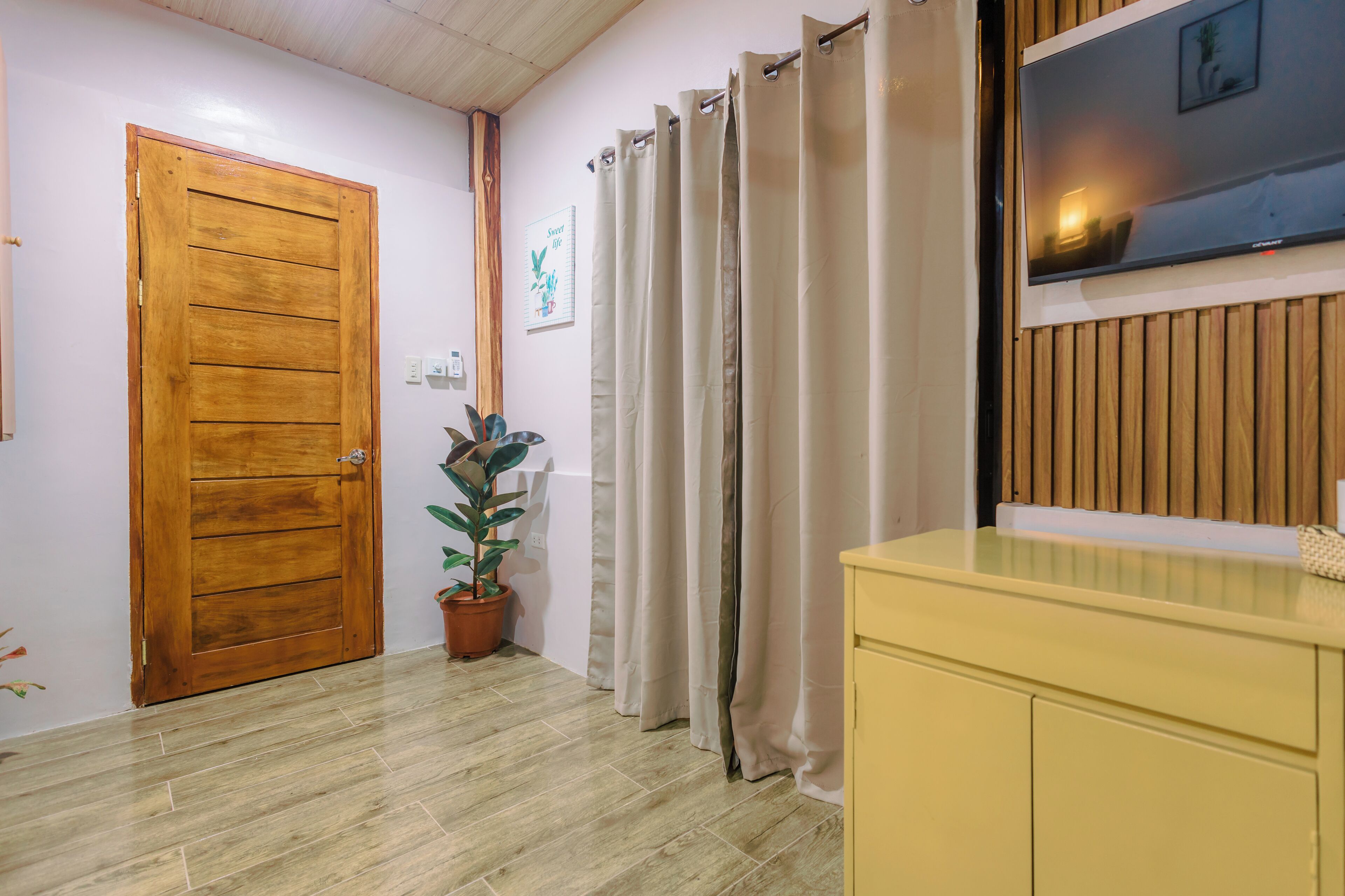 Busai Dream Falls Resort