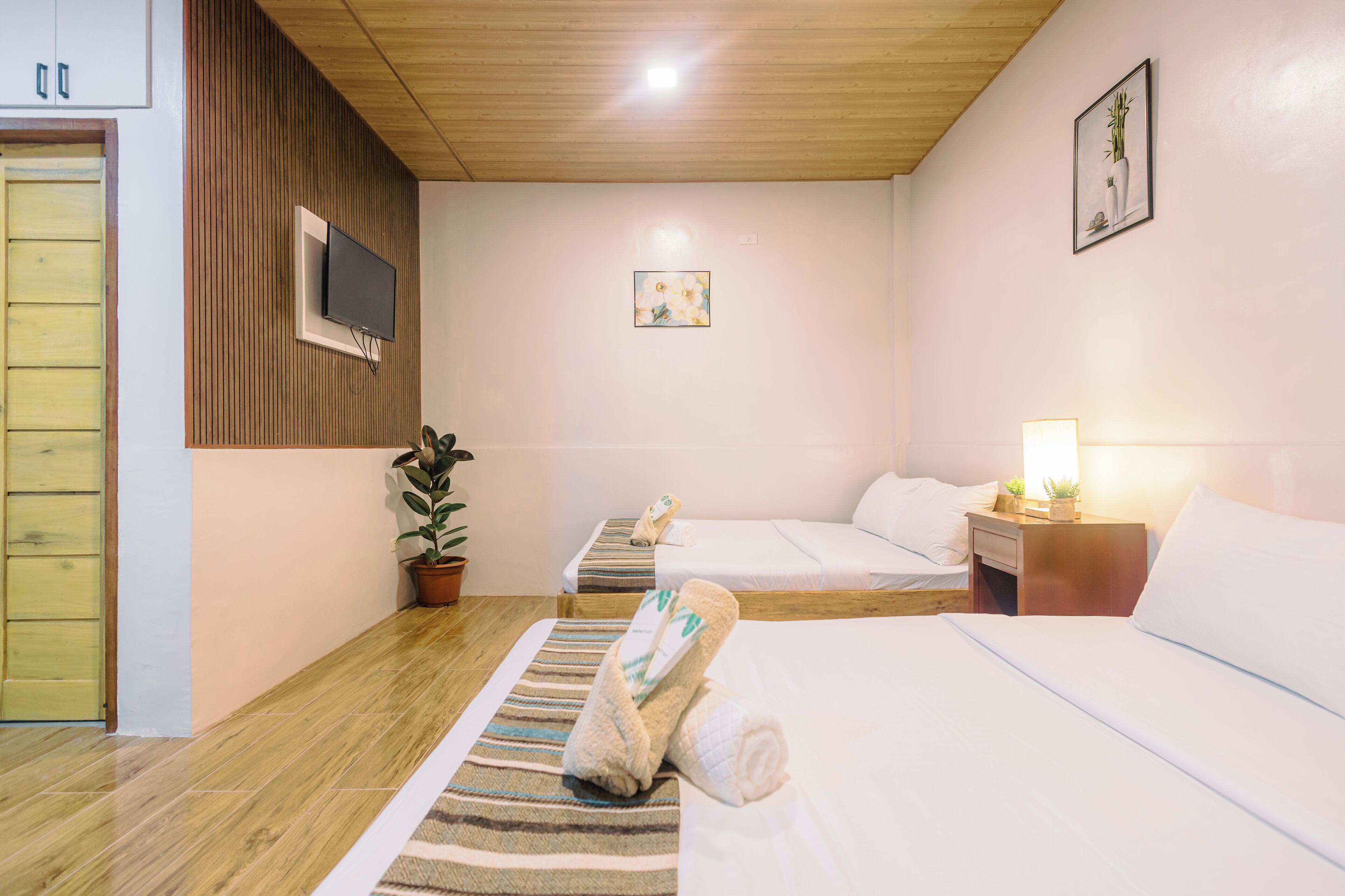 Busai Dream Falls Resort