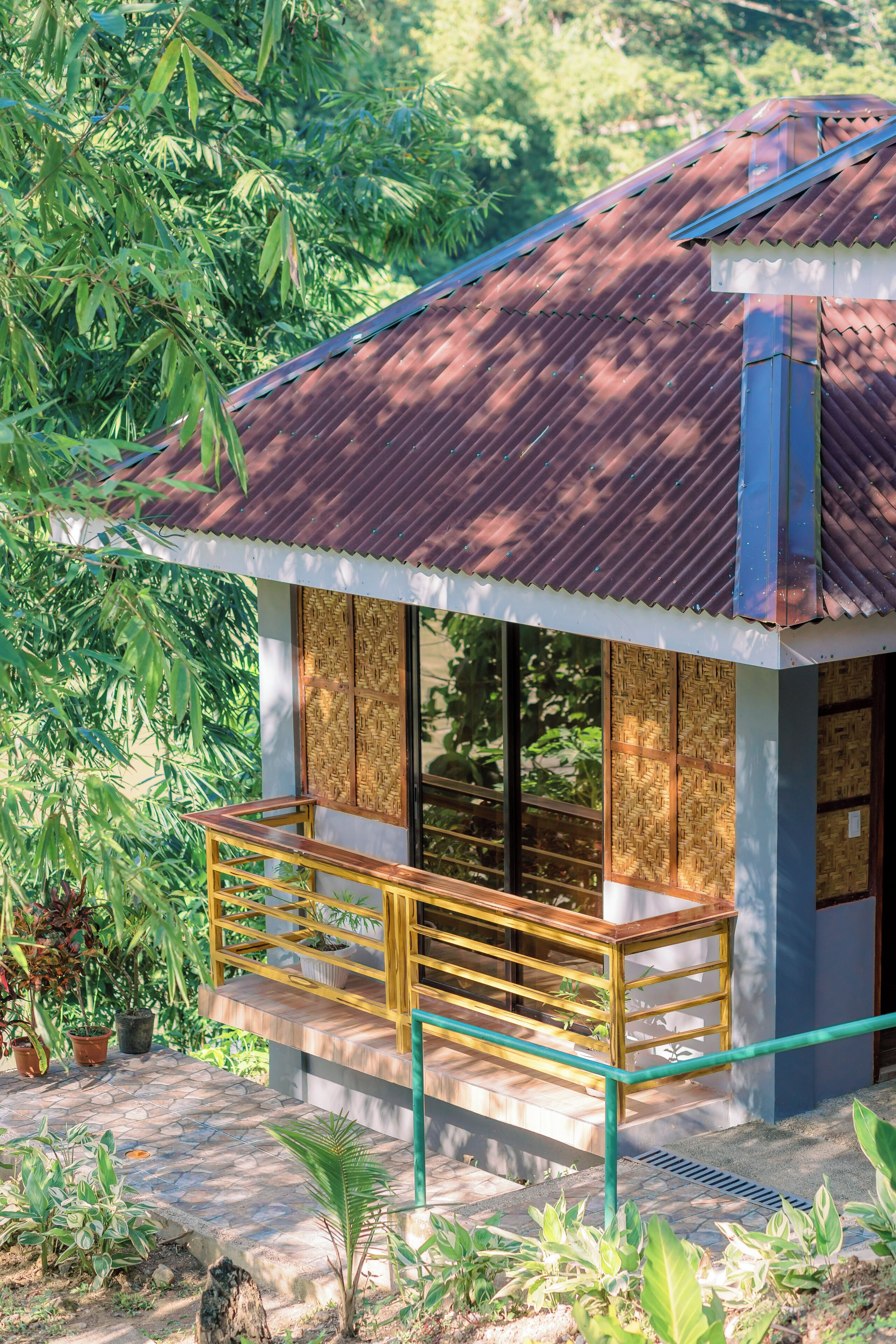 Busai Dream Falls Resort
