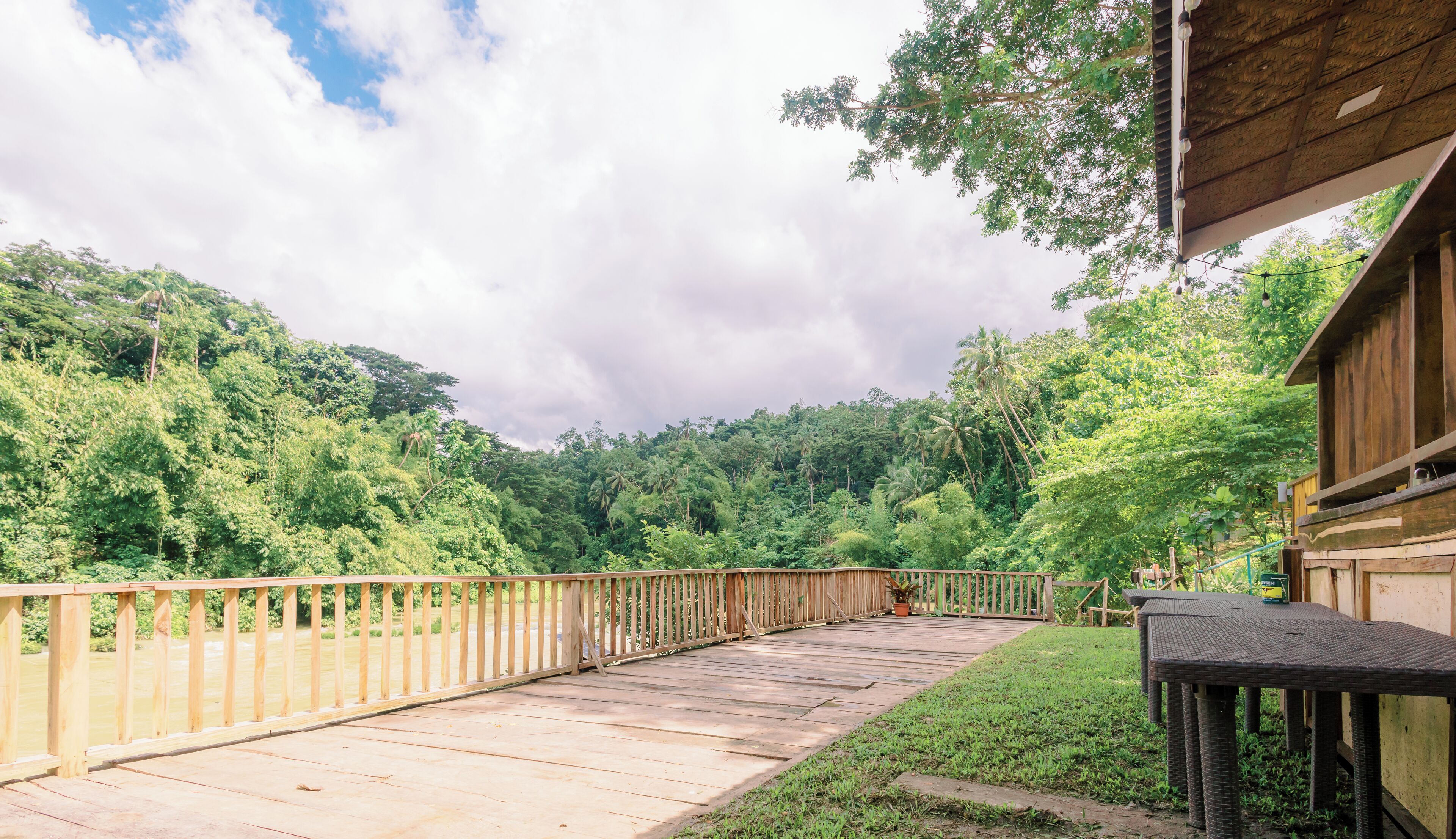 Busai Dream Falls Resort