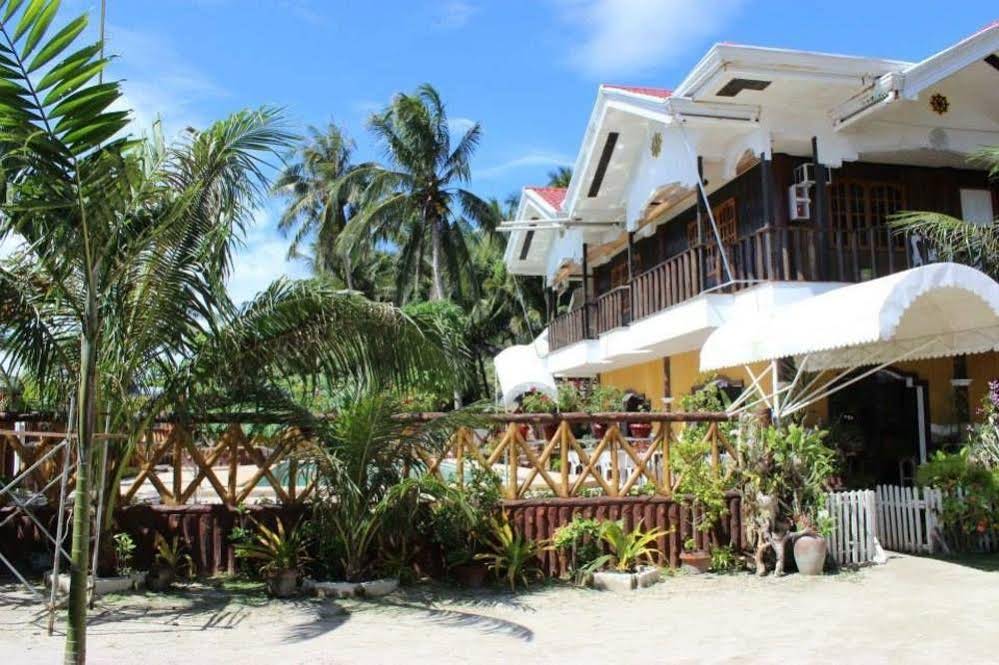 Villa Limpia Beach Resort