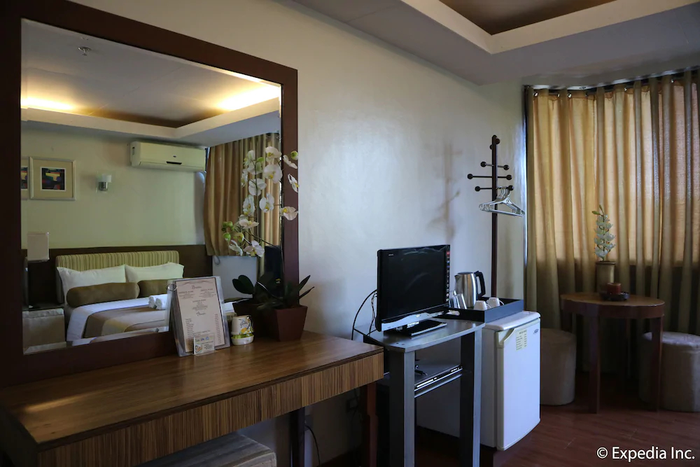 Splash Suites Hotel Laguna