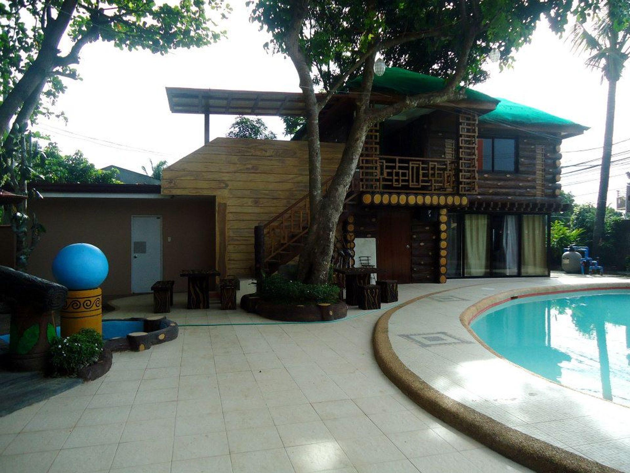 Quezon Premier Hotel Lucena