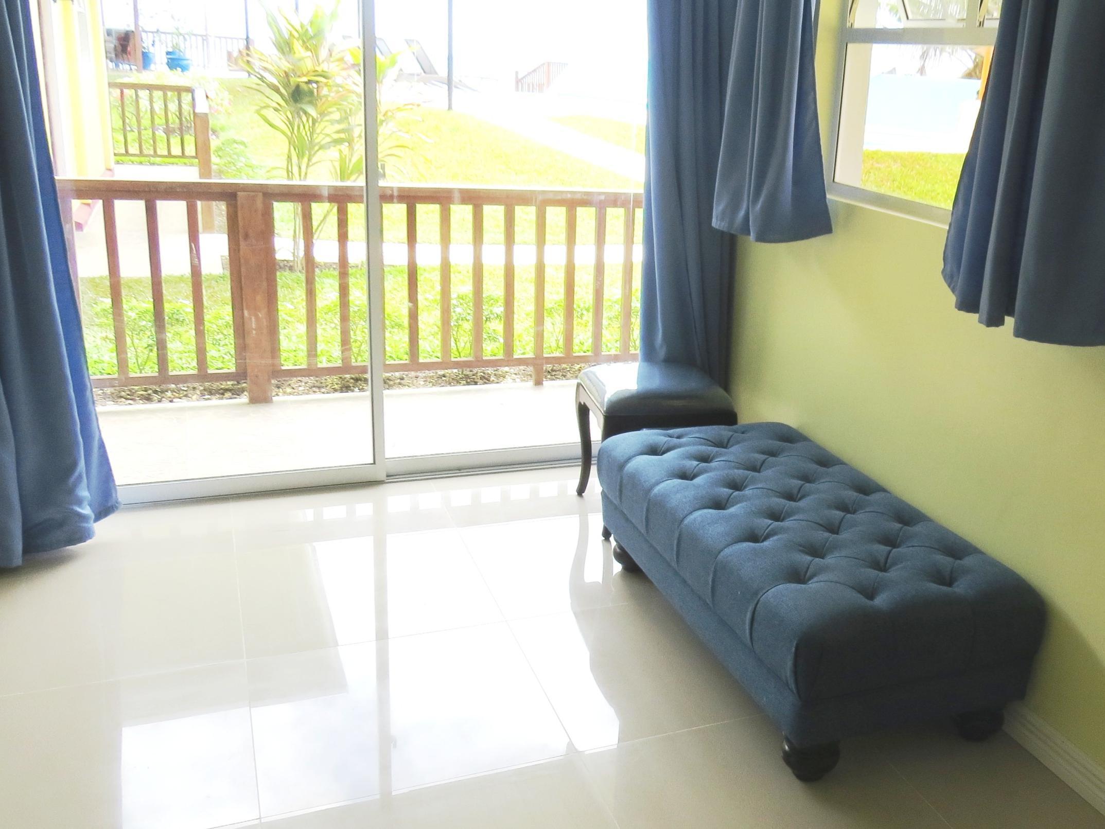 Caimito Beach Hotel