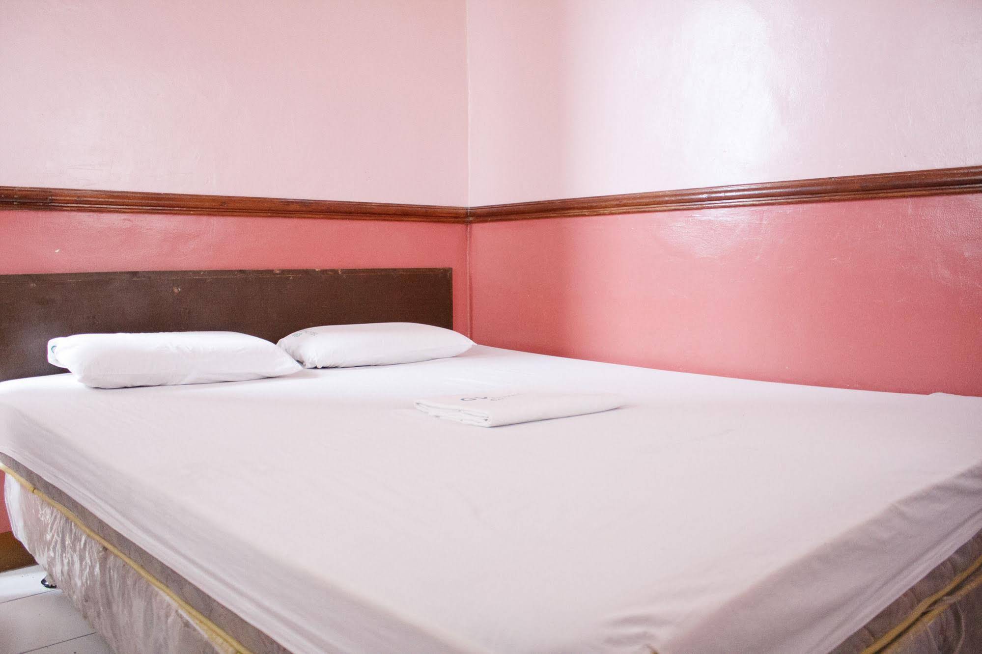 GV Hotel - Maasin
