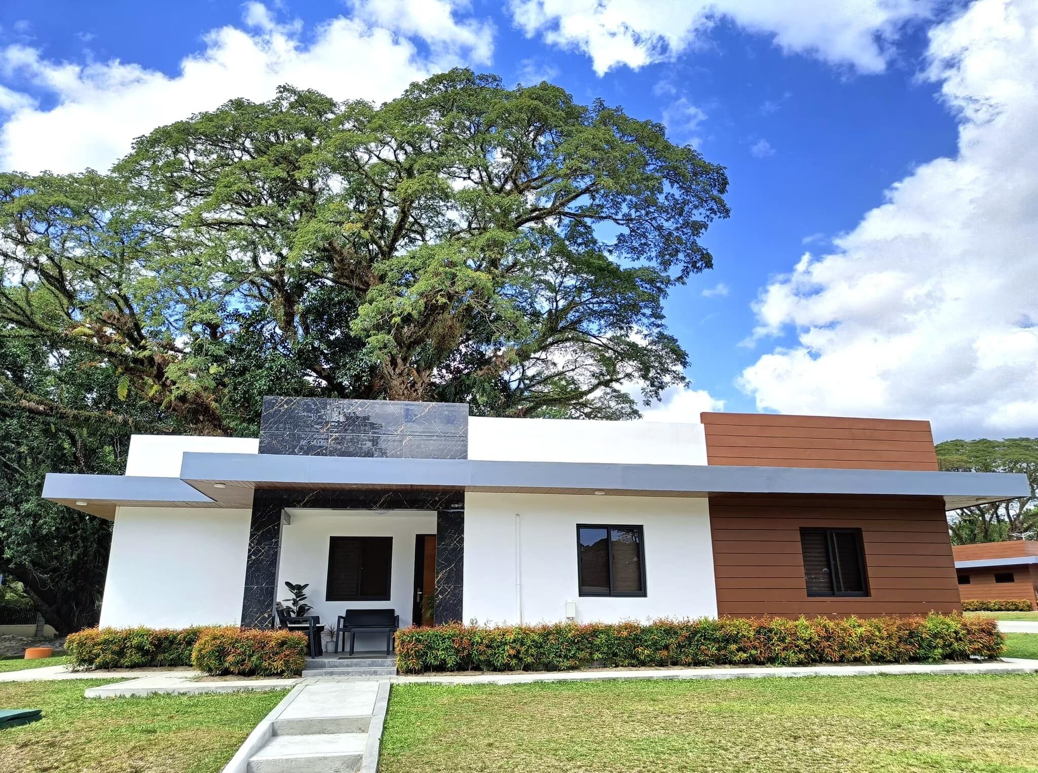 Aurora Villas And Cabin Resort