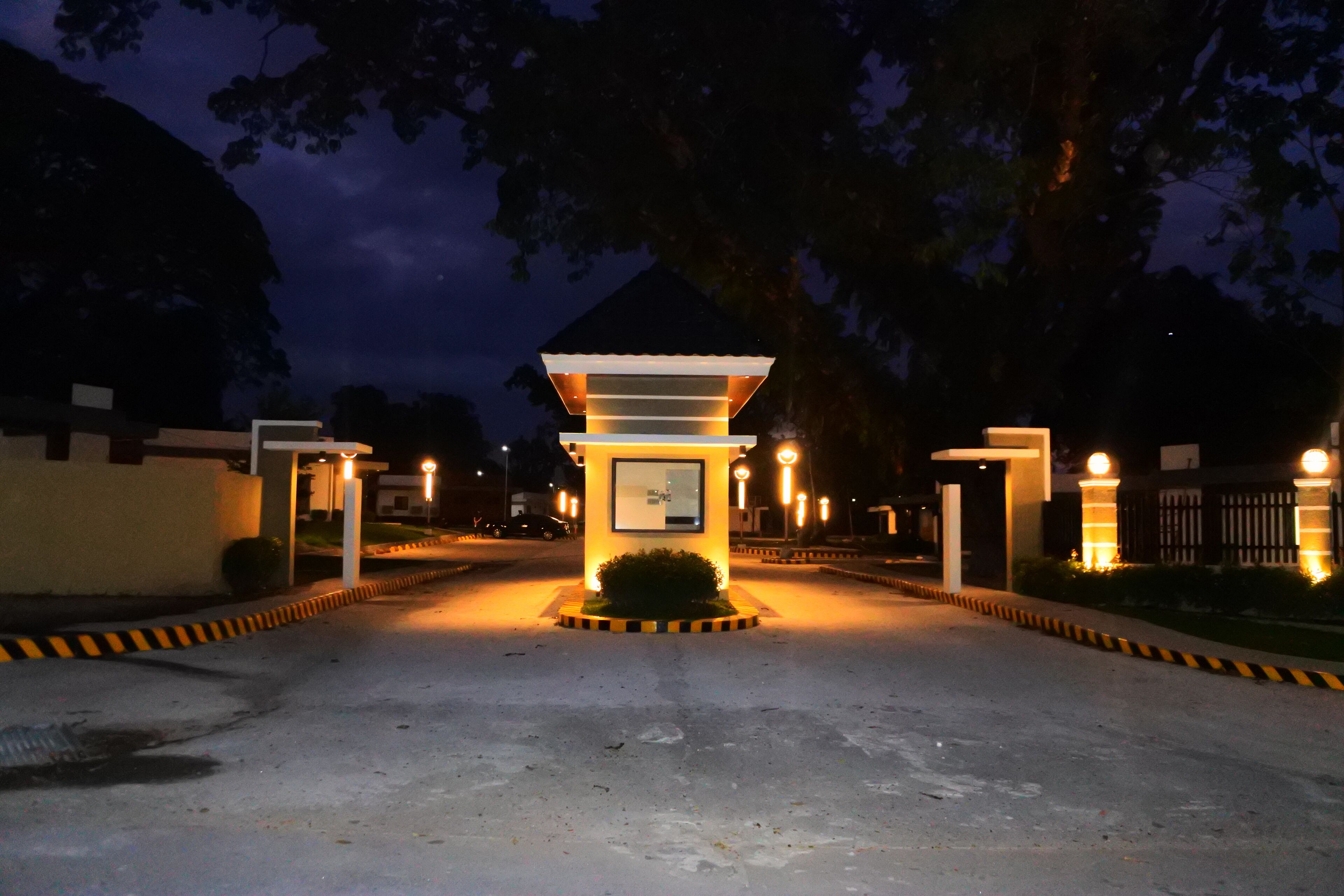 Aurora Villas And Cabin Resort