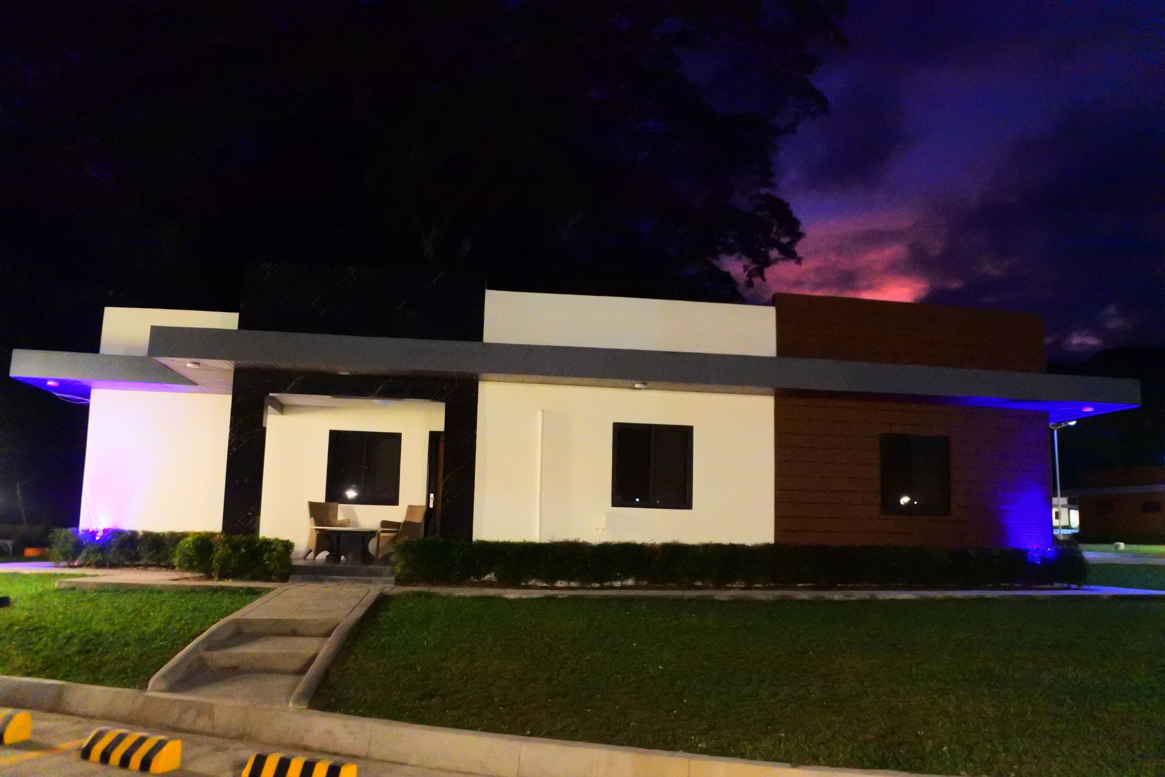 Aurora Villas And Cabin Resort