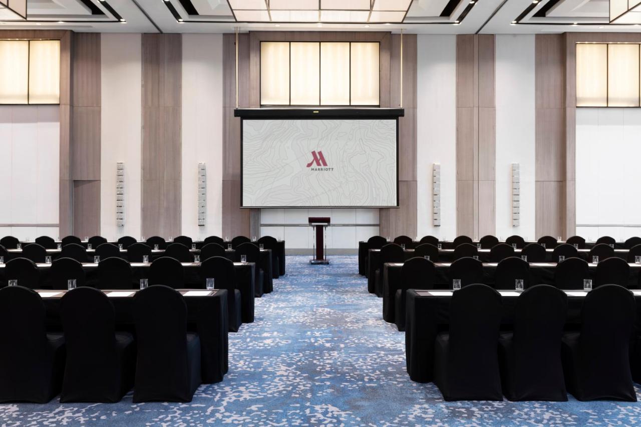 Clark Marriott Hotel