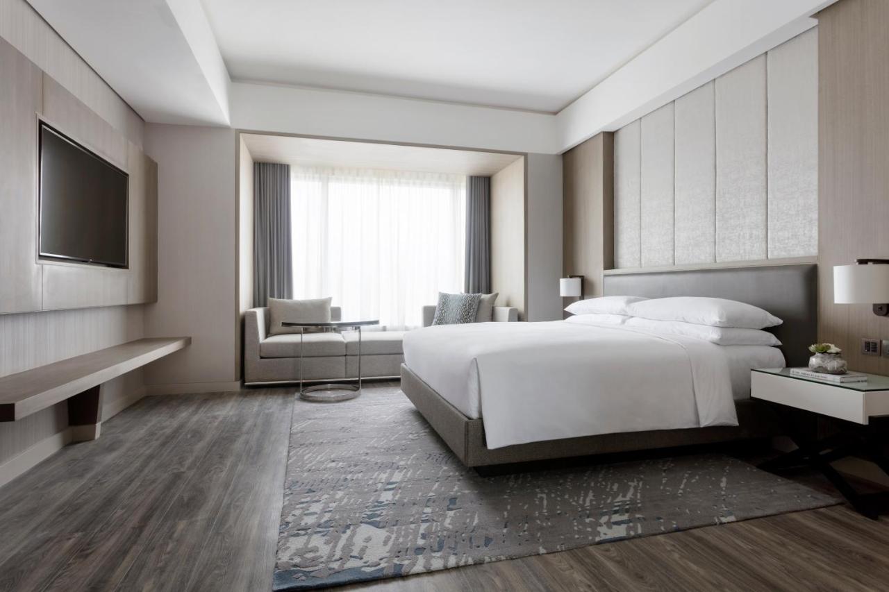 Clark Marriott Hotel