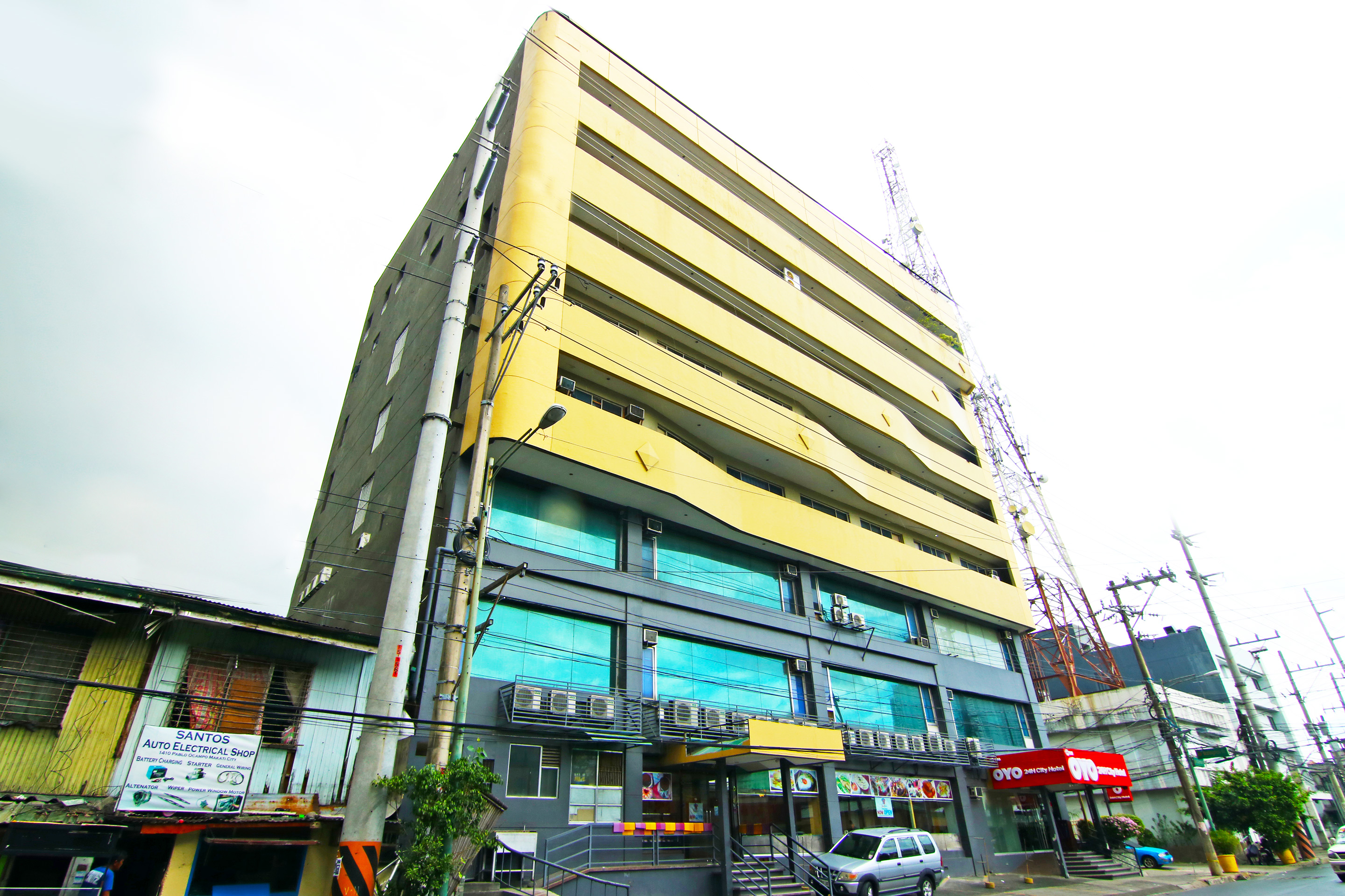 24H City Hotel
