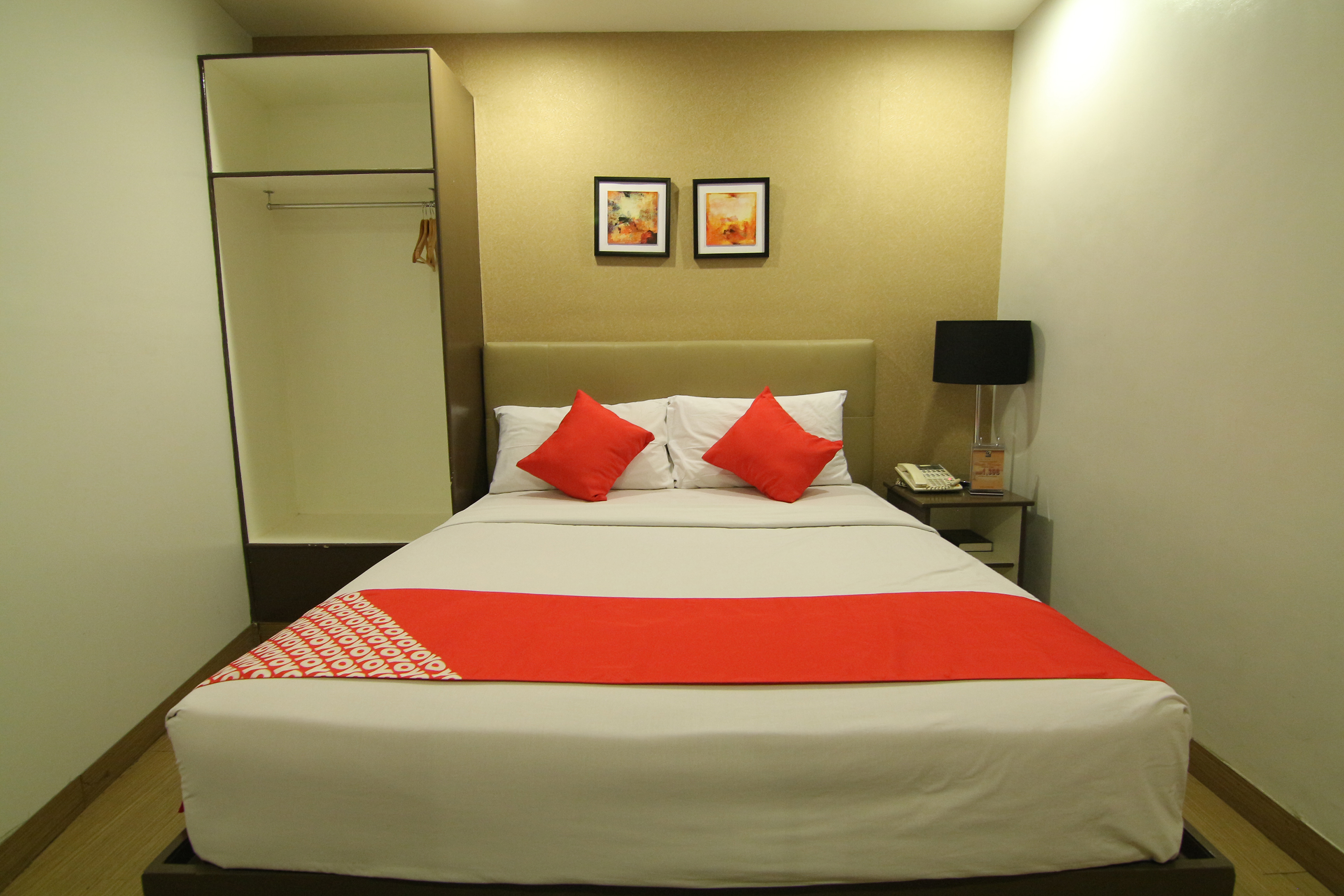 24H City Hotel