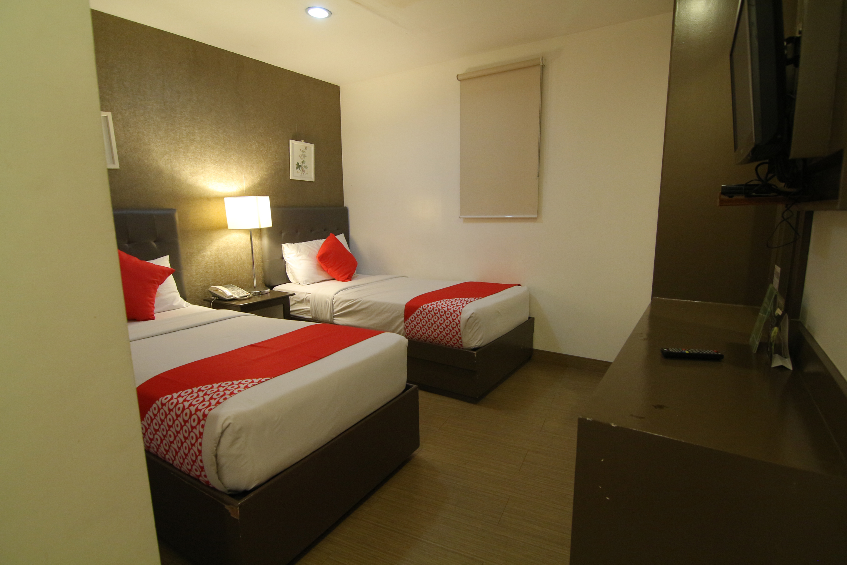 24H City Hotel