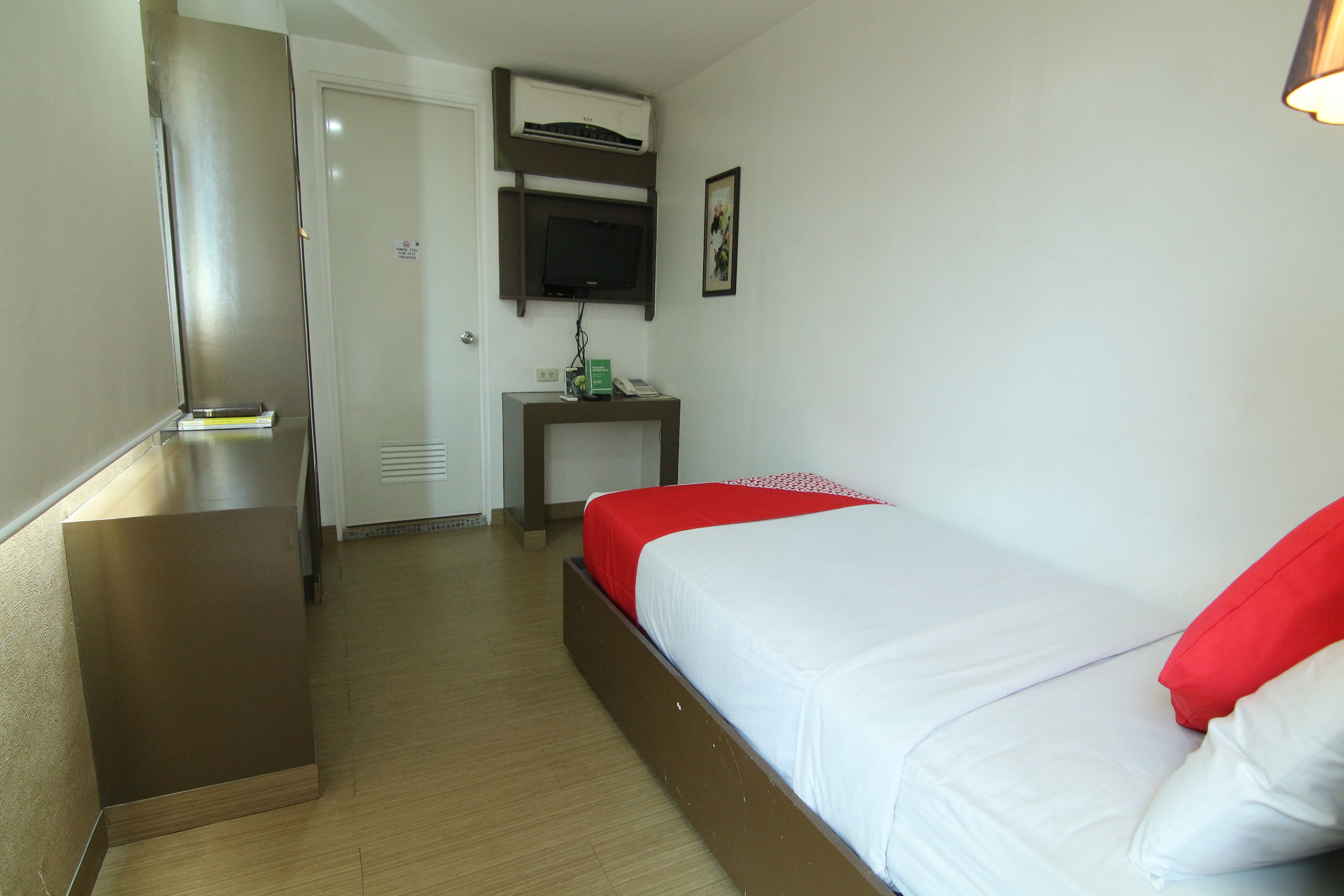 24H City Hotel
