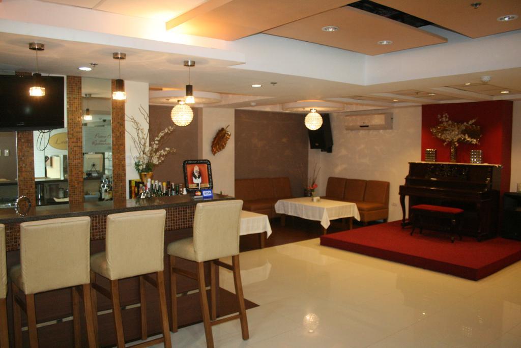 Festive Hotel
