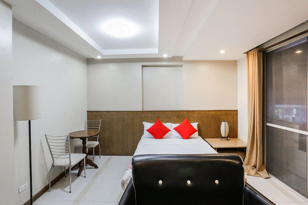 Alley 8 by OYO Rooms
