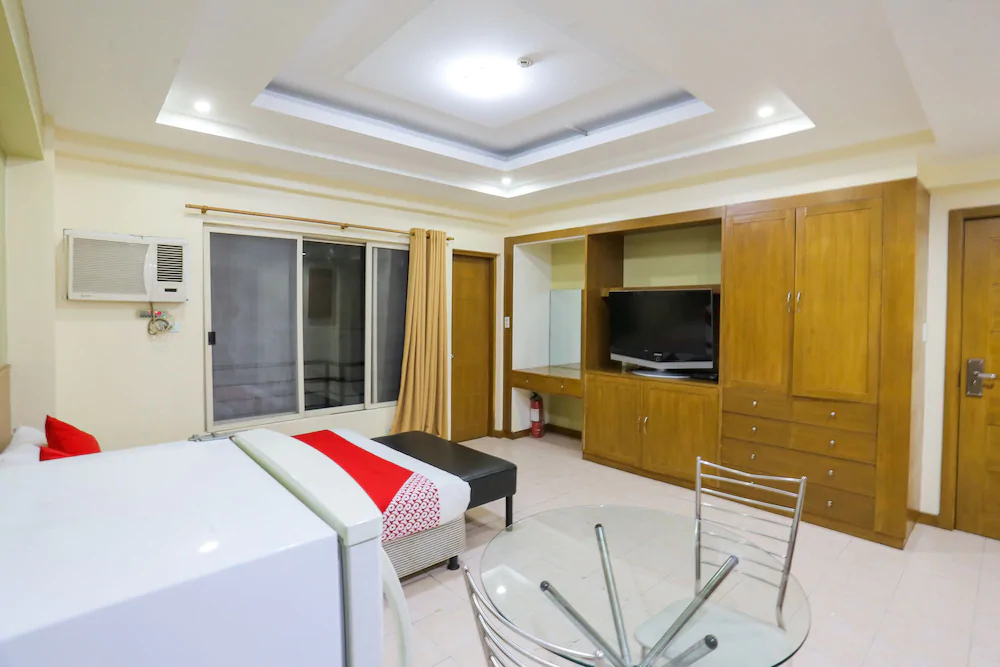 Alley 8 by OYO Rooms
