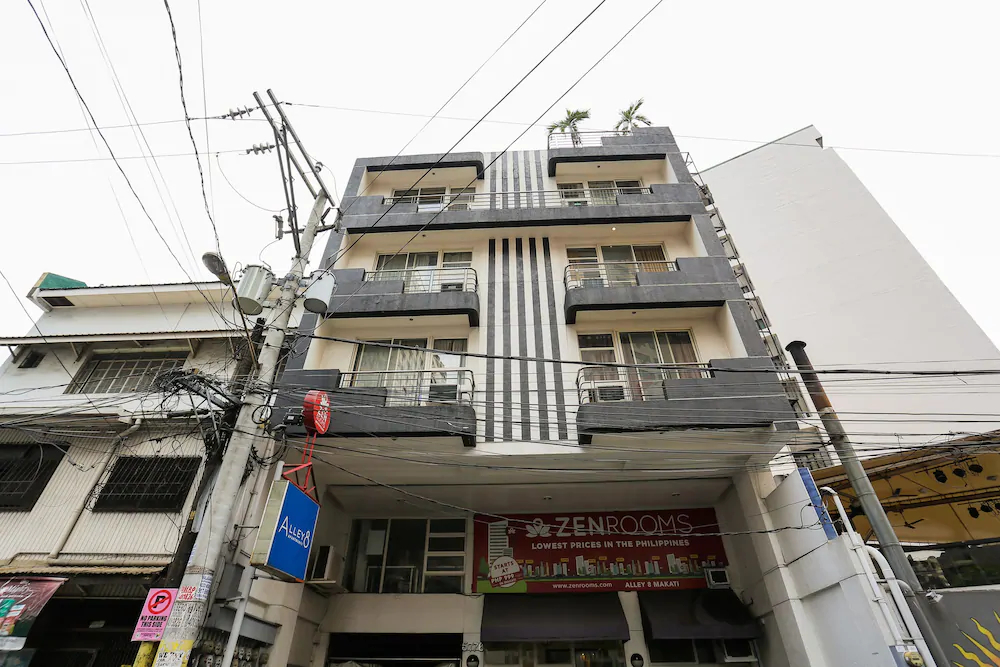Alley 8 by OYO Rooms