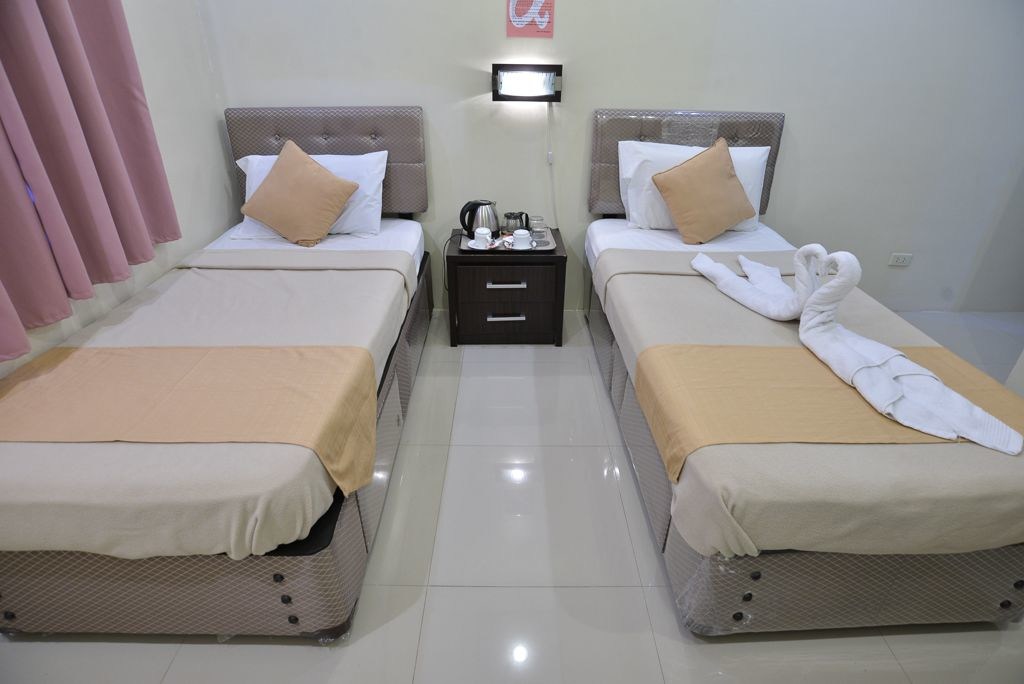 AMAX Inn Makati