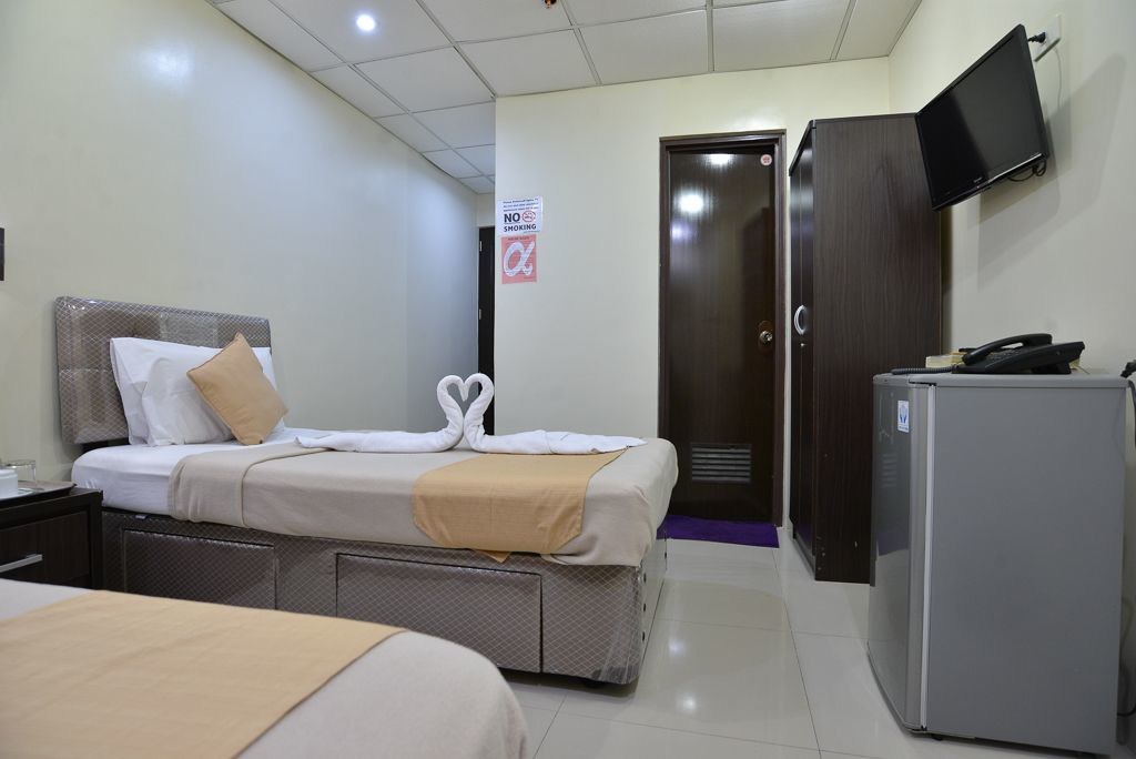 AMAX Inn Makati