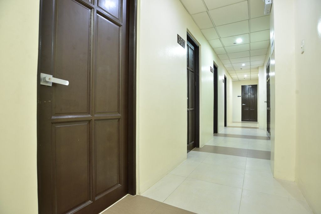 AMAX Inn Makati