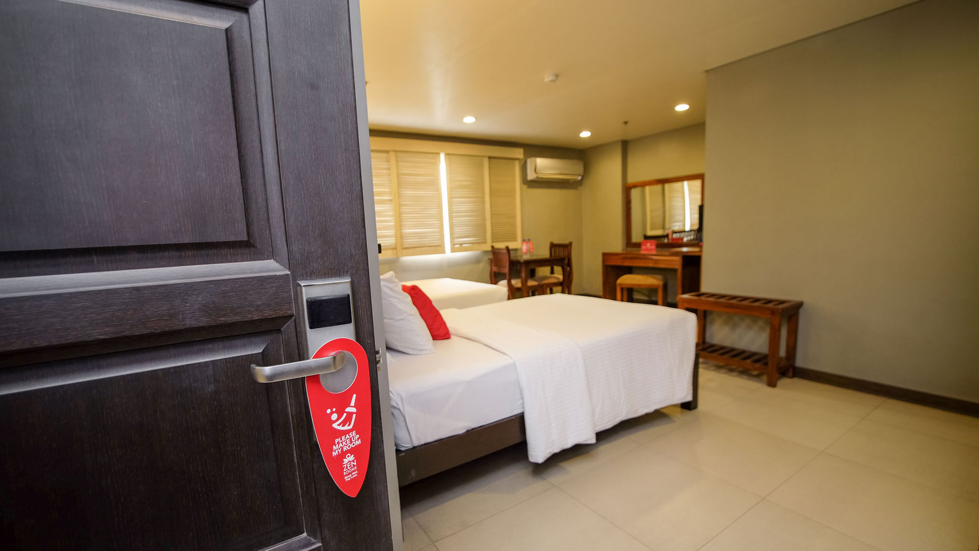 Artina Suites