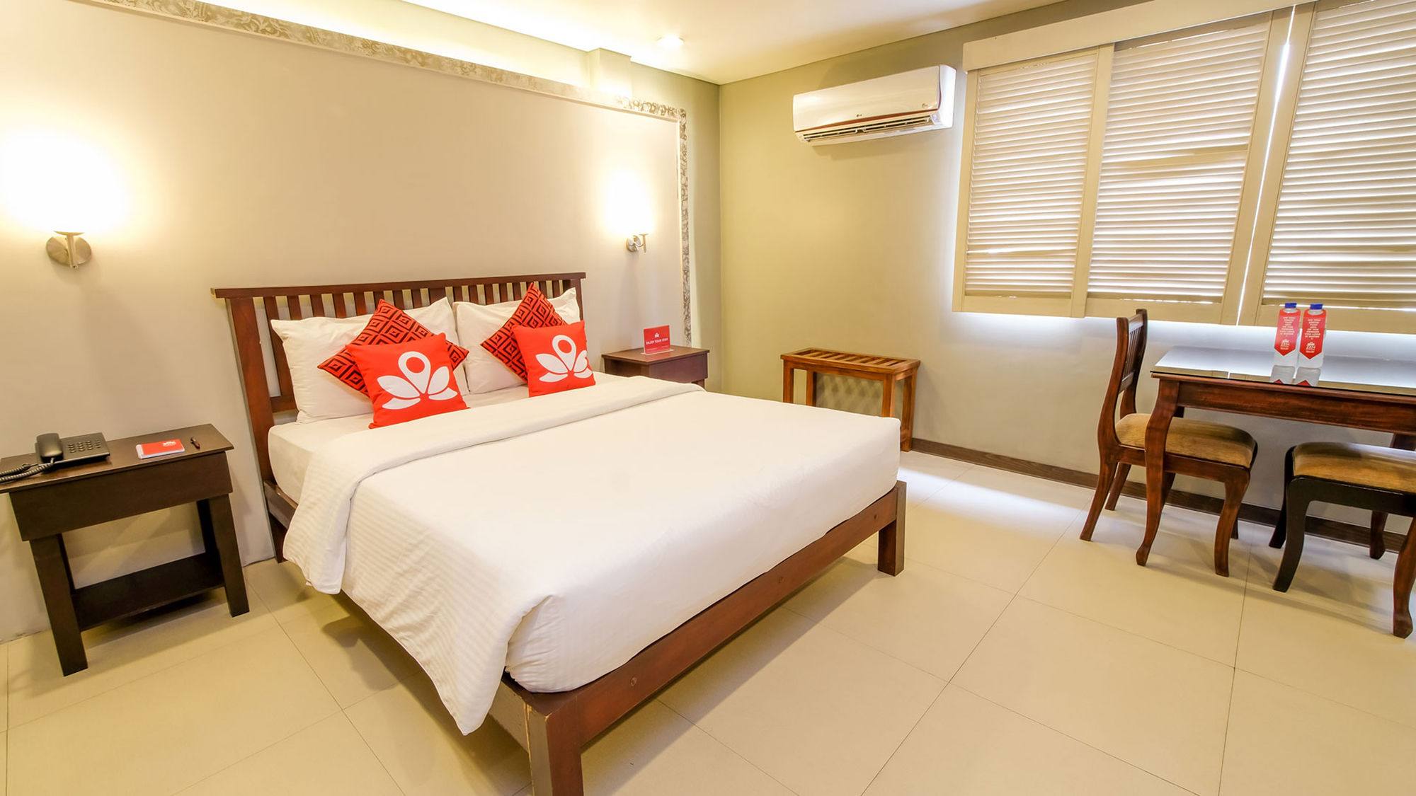 Artina Suites